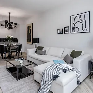 Deo Plaza - W Sercu Gdanska By Rent Like Lägenhet